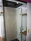 Salles de bain Sanitaires : Douche avec ciel de pluie : Ébénisterie Schwarz